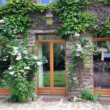 Gite Du Charme En Broceliande Mauron Eksteriør billede